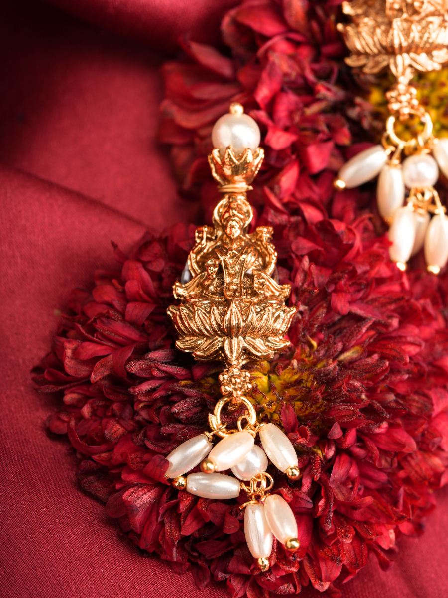 Shreenidhi Haar – Temple Necklace Set