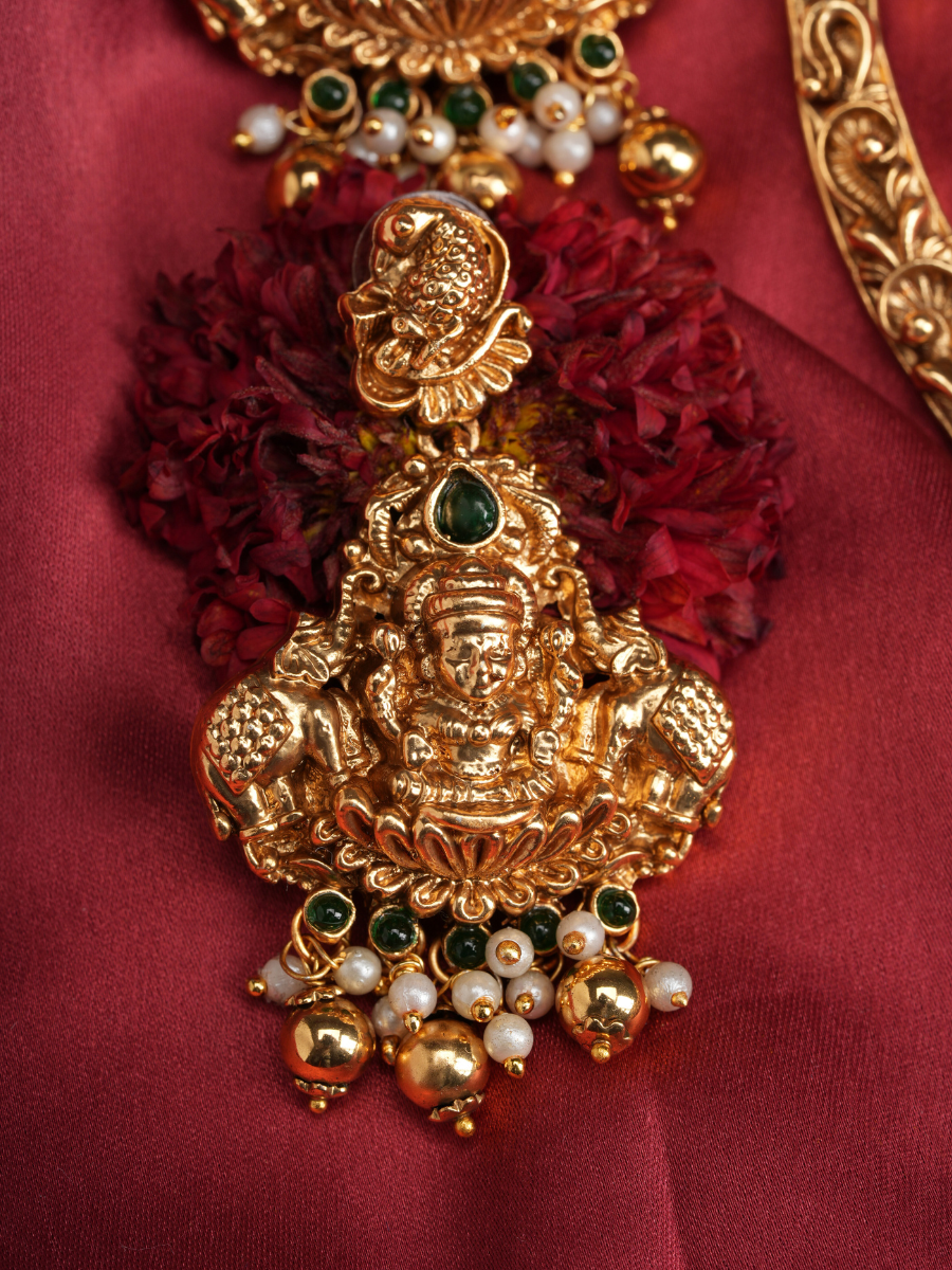 Shreenayanika Haar – Temple Necklace Set