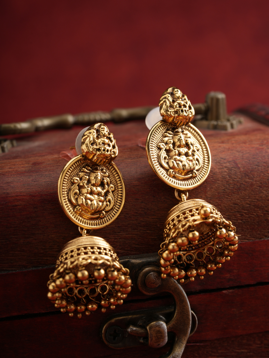 Deva Roopa Haram – Temple Jewellery Set
