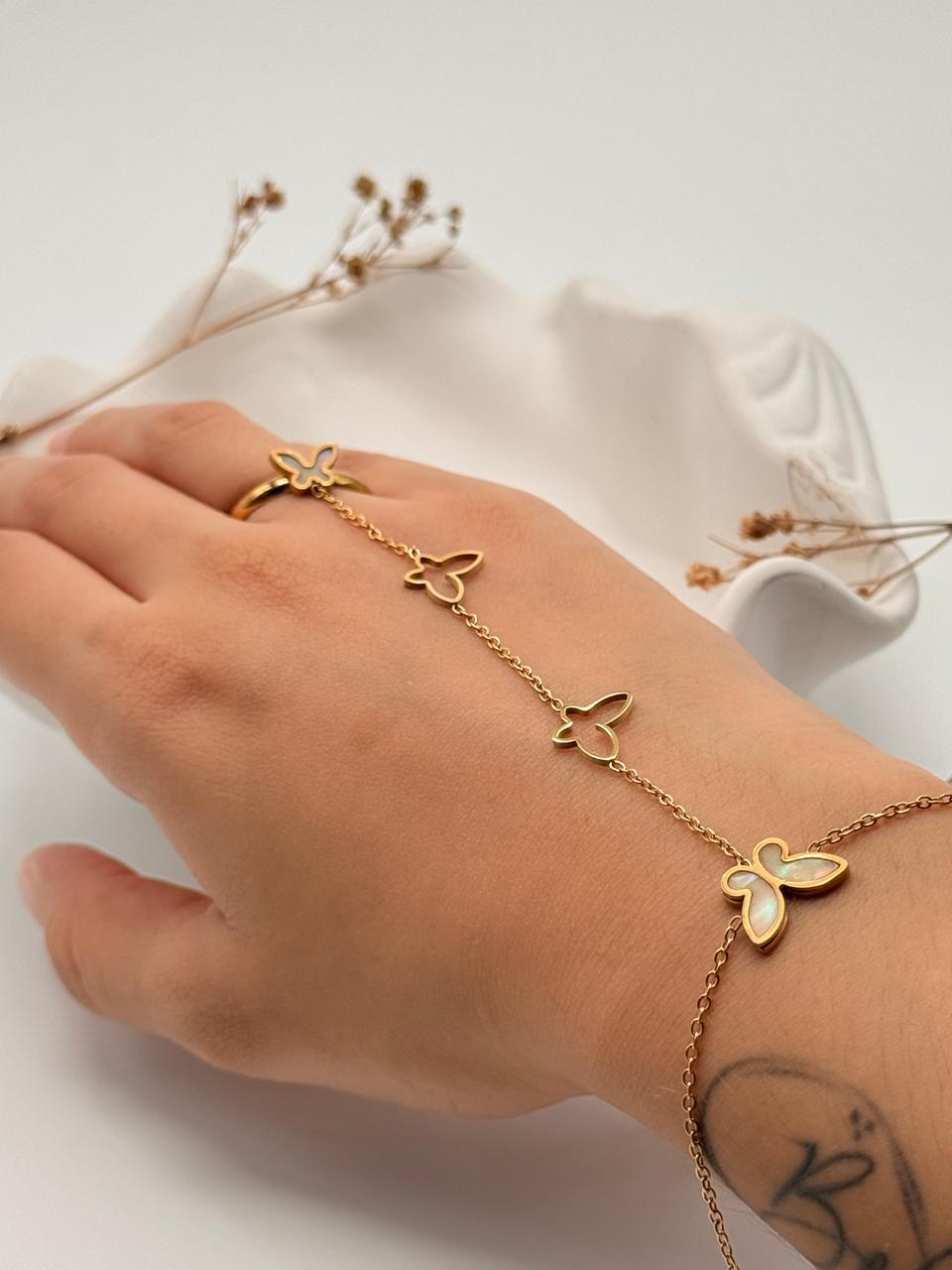 Fly Vibes β Adjustable Anti Tarnish Hand Chain