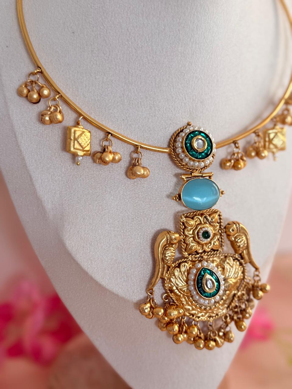 Turquoise Divine Heritage Hasli Set
