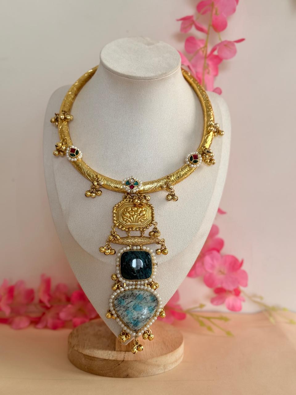 Azure Glory Hasli