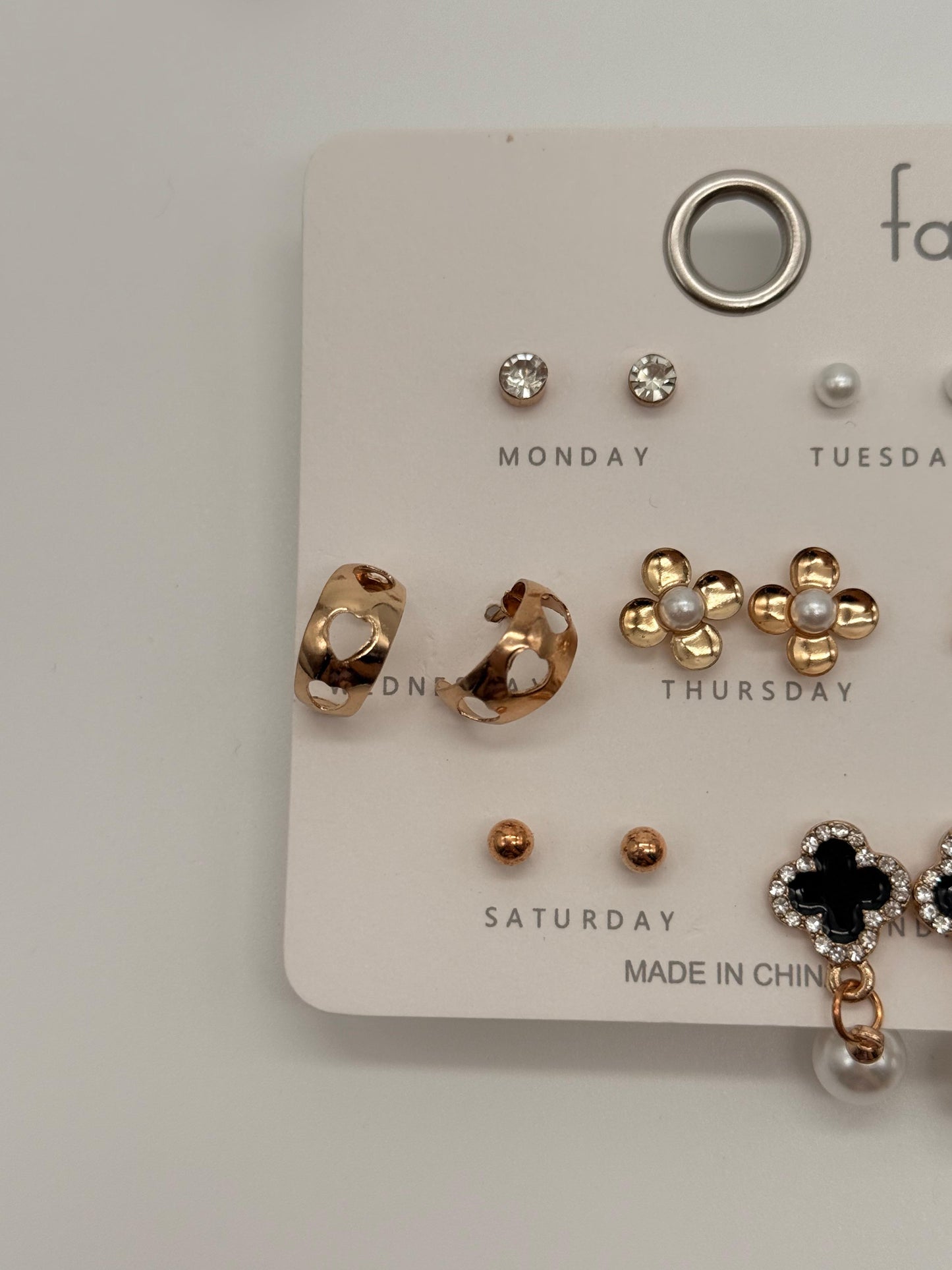 Her Hues – 7 Days Chic Earring Set