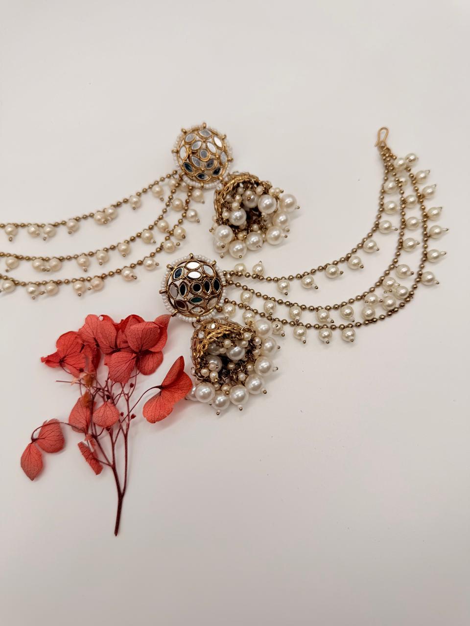 Royal Noor – Kaan Chain Earrings