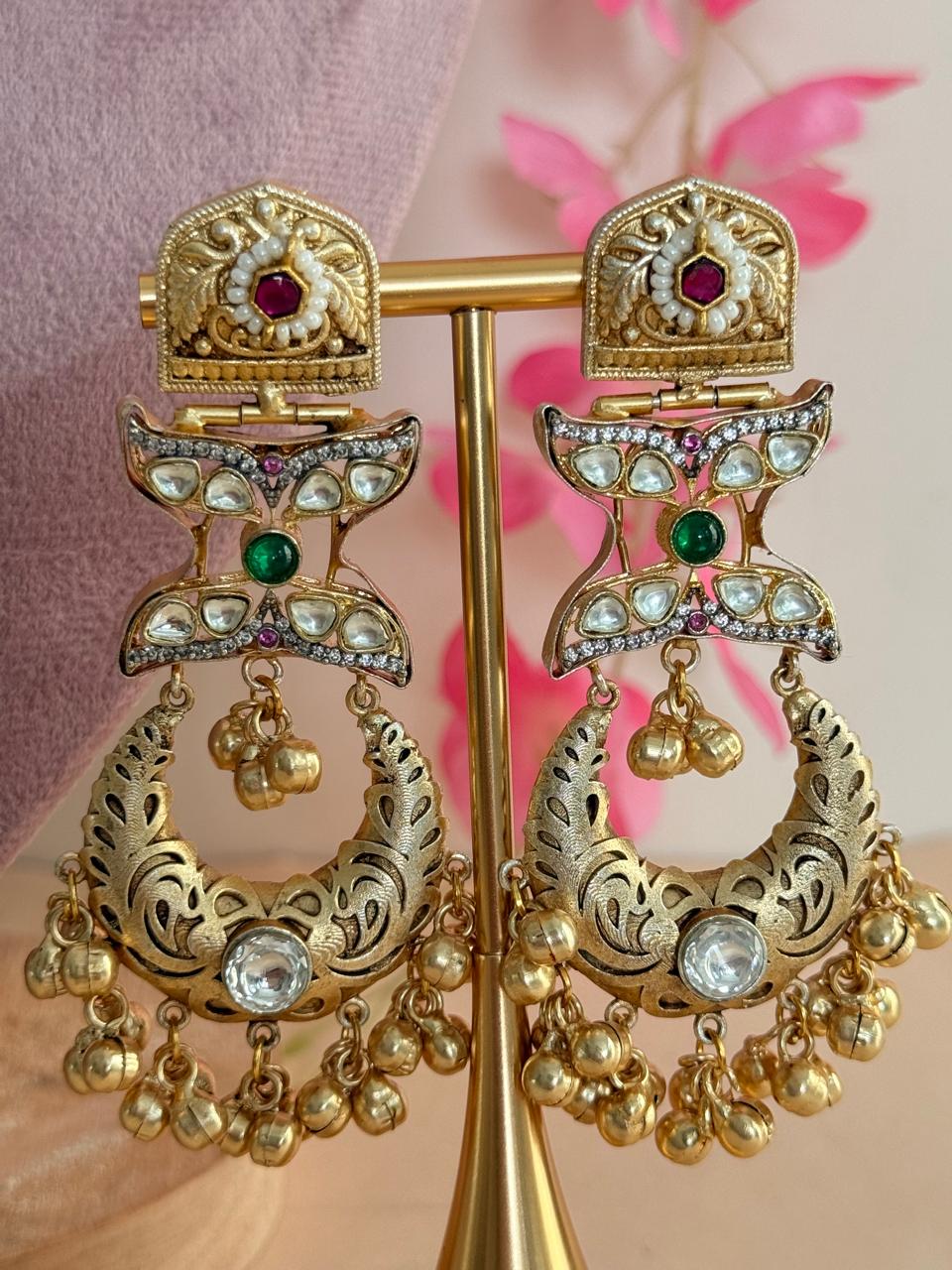 Ratnashree Hasli Set