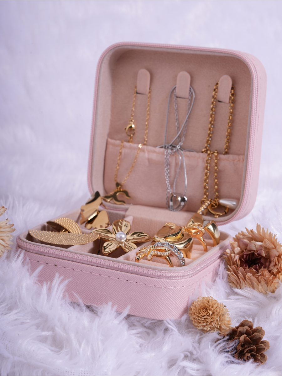 Blush Bloom – Travel-Friendly Jewelry Organizer Box (Empty)