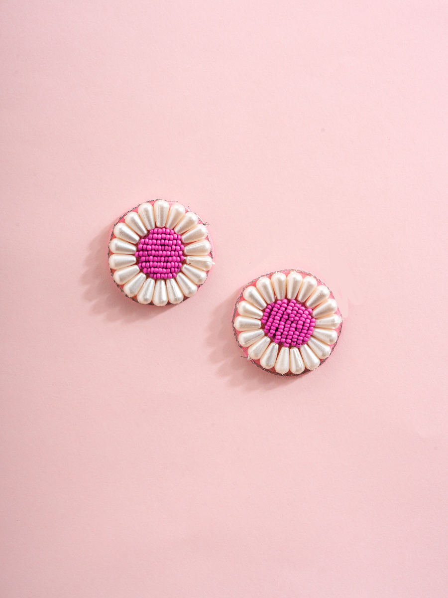 Daisy Pop – Handmade Beaded Stud Earrings