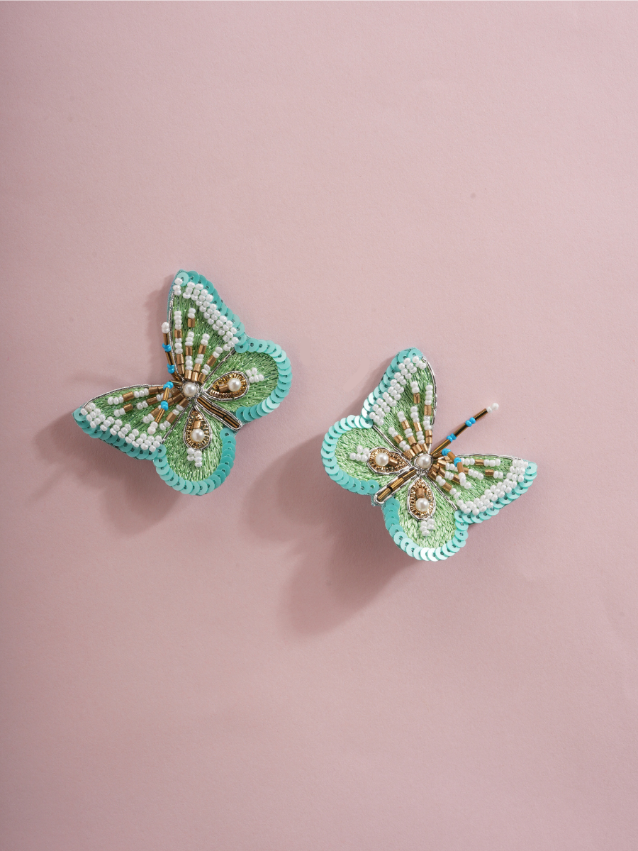 Mint Flutter – Handmade Beaded Earrings