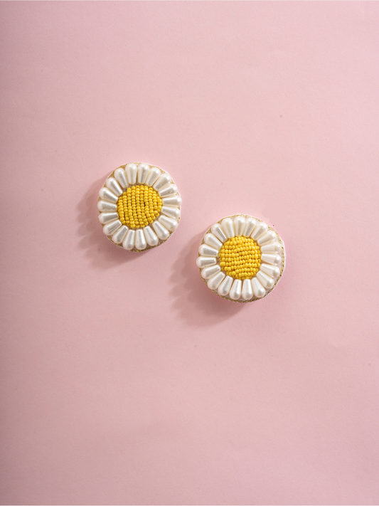 Handmade Daisy Beaded Earrings – White & Yellow Floral Studs