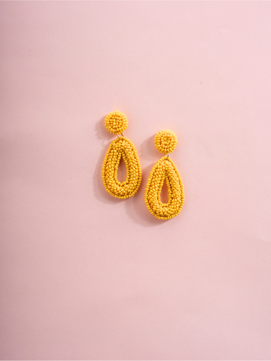 Sunny Drape – Handmade Beaded Earrings