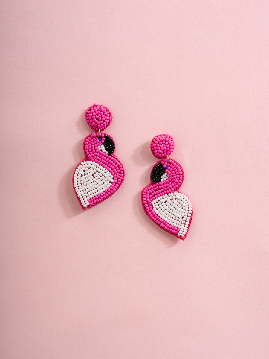Flamingo Flick – Handmade Beaded Earrings