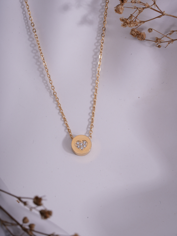 Crystelle – Anti-Tarnish Charm Necklace