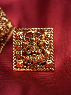 Ratnaantarita - Reversible Temple Haar