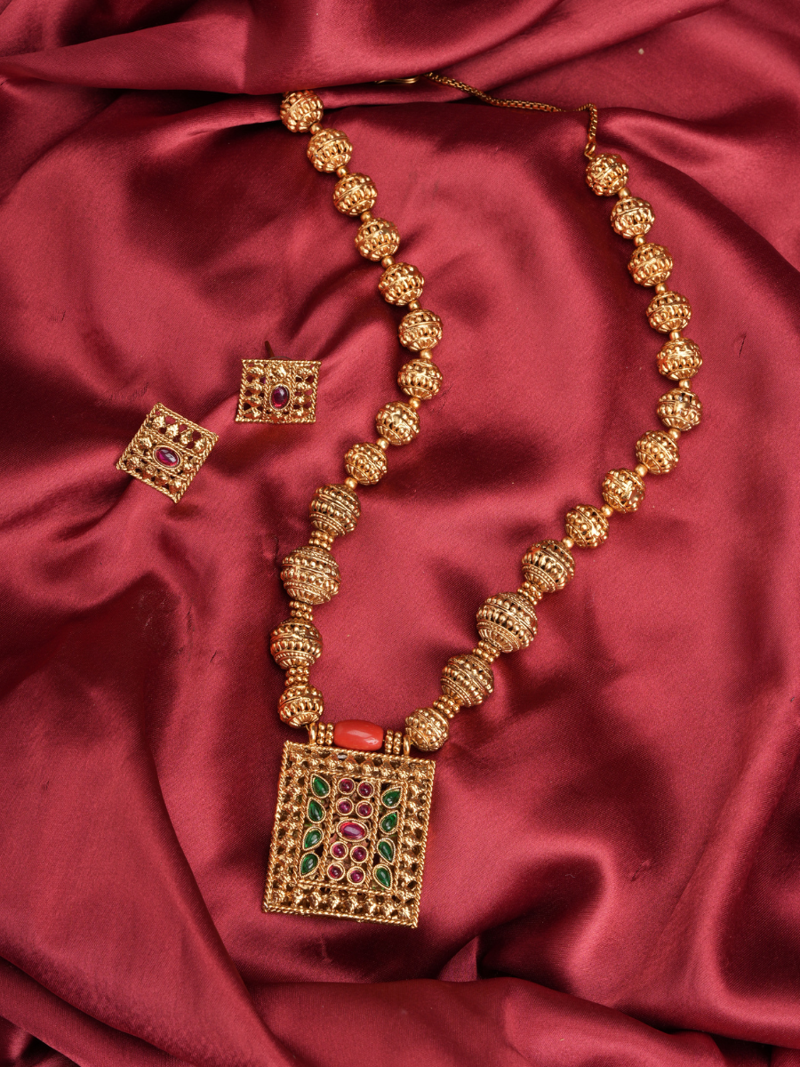 Ratnaantarita - Reversible Temple Haar