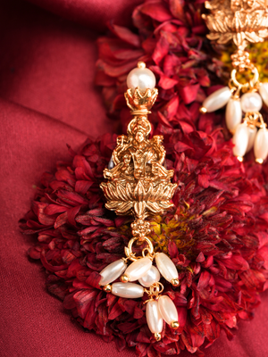 Shreenidhi Haar – Temple Necklace Set
