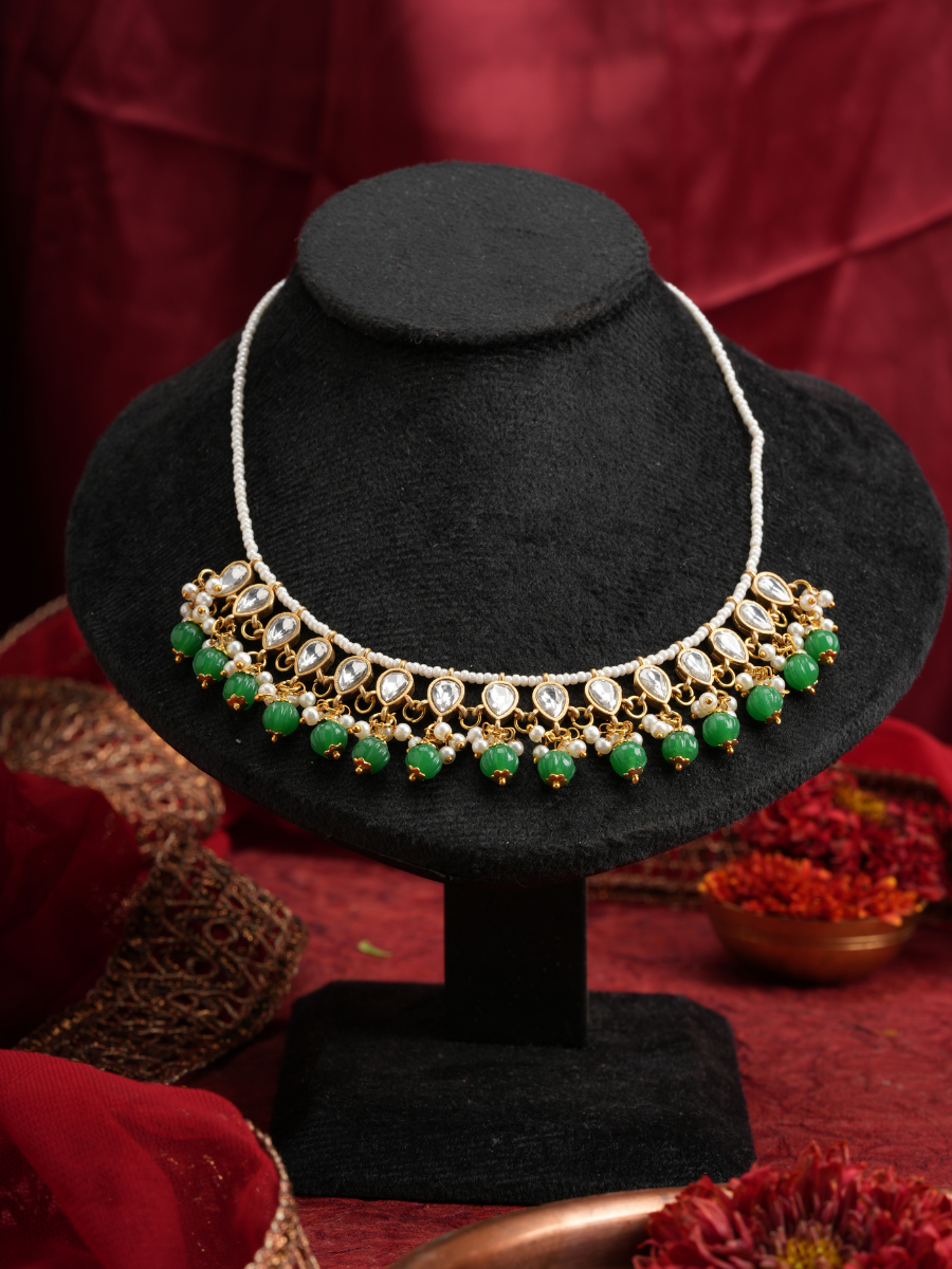 Mughal Aura Kundan Necklace