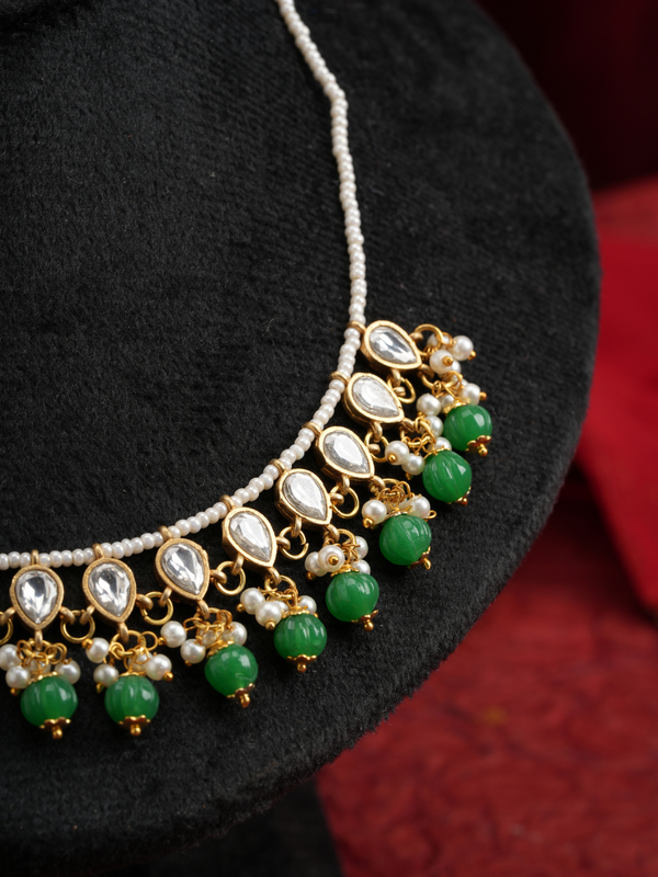 Mughal Aura Kundan Necklace
