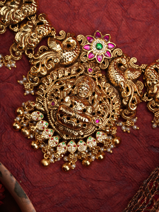 Vaibhavi Lakshmi Haar – Golden Dangler Version