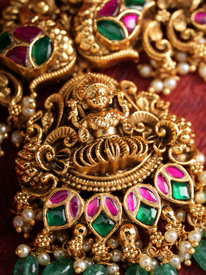 Padma Mohini – Jadau Temple Necklace Set