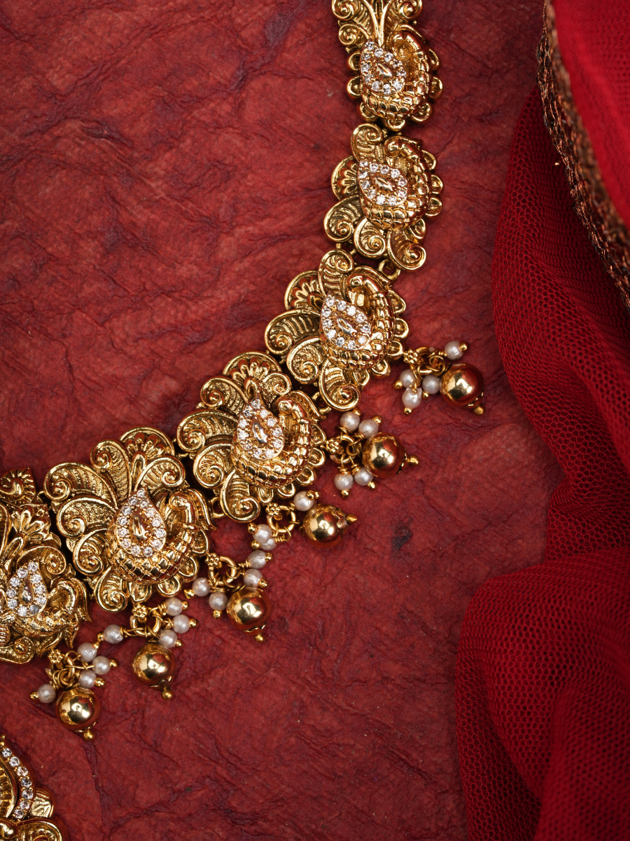 Kanakavalli Alankara – Golden Danglers