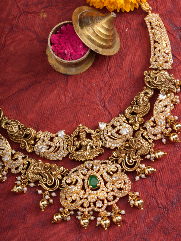 Gaurangi – Temple Jewellery Set