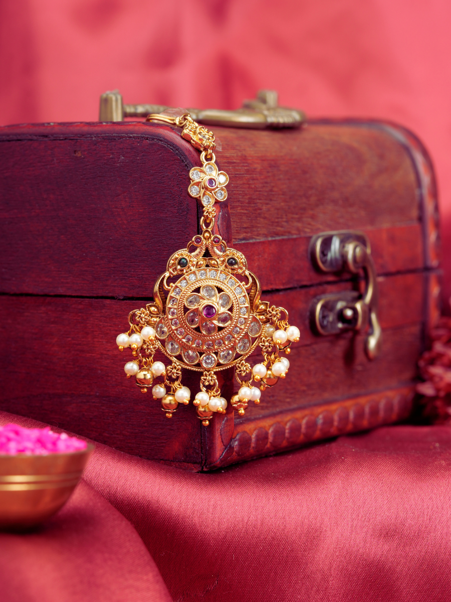 Aaradhya Tejam – Jadau Maang Tikka