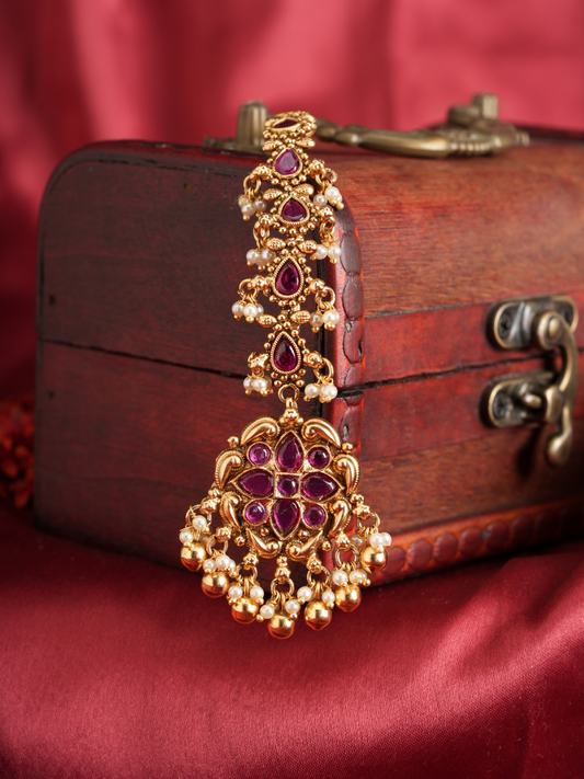 Ratilika Pearl Edition - Temple Maang Tikka