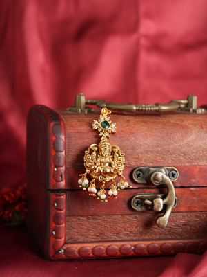 Divyalekha – Temple Maang Tikka