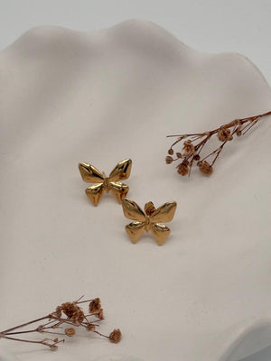 Dazzle Knot Golden – Anti Tarnish Bow Earrings