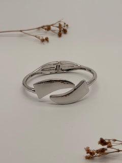 Luna Loop – Anti Tarnish Openable Bracelet