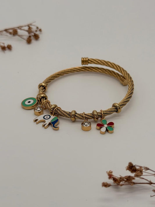 Charm Safari – Anti Tarnish Bracelet