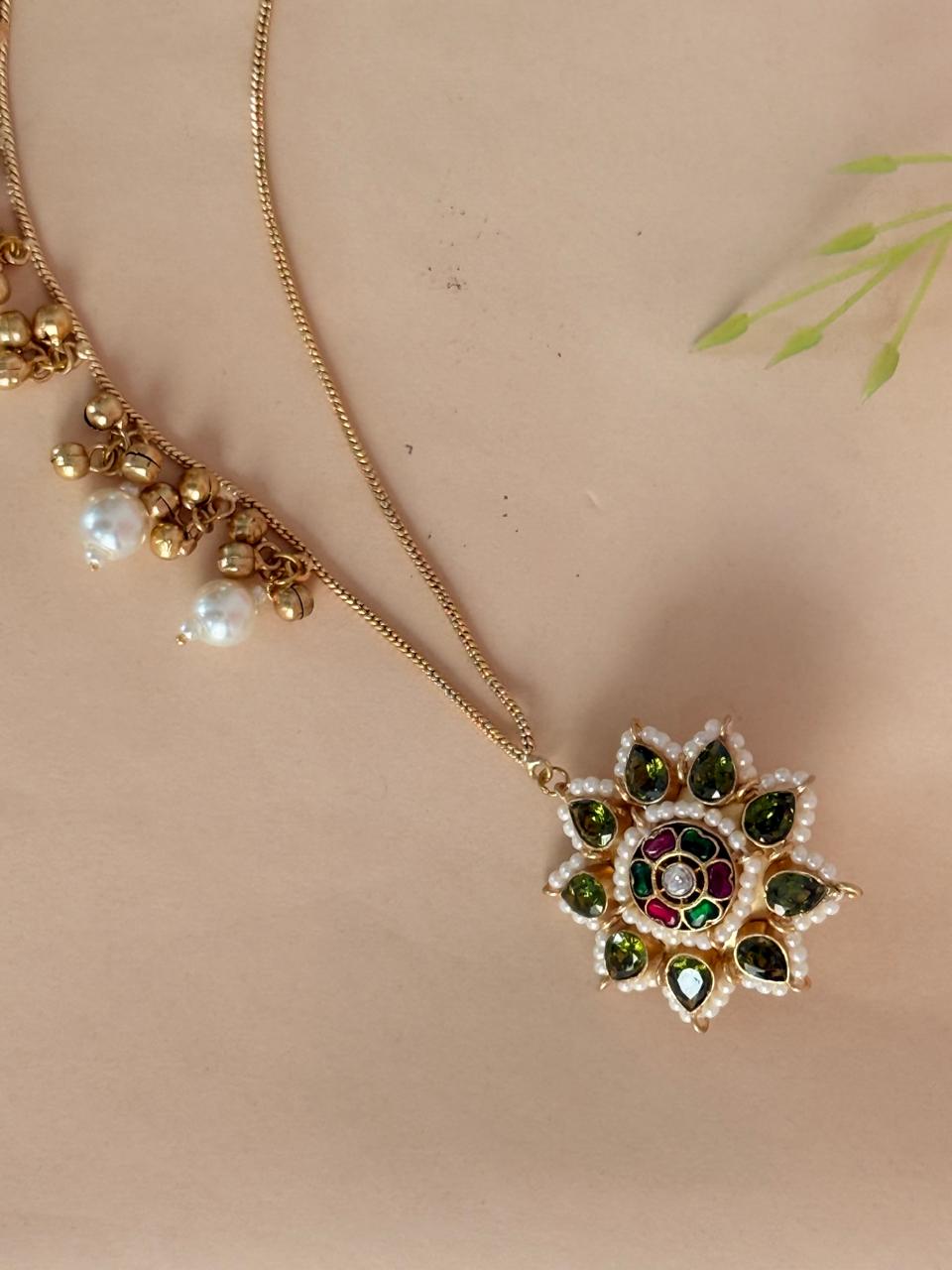 Gulnisa - Green Kashmiri Kaan Chain Earrings