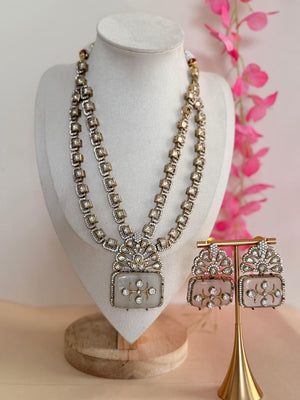 Royal Radiance – Silver Moon Mossonite Set