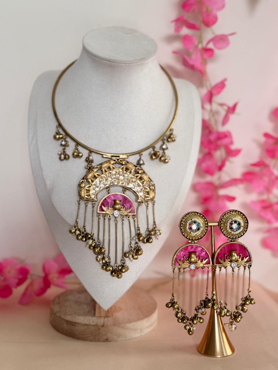 Heritage Glow Hasli Set