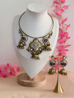 Regal Blossom Pachi Kundan Hasli Set- Pink Edition