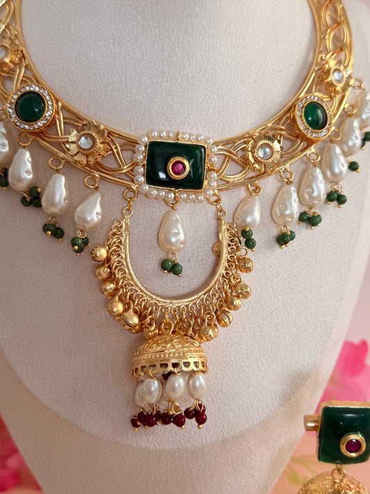 Rajwada Emerald Bliss Hasli Set