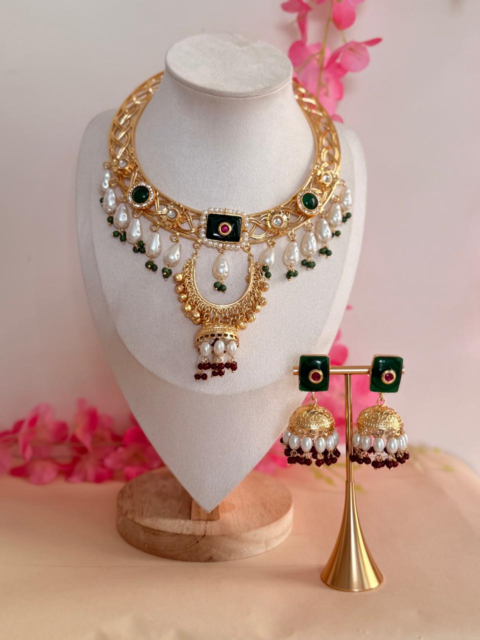 Rajwada Emerald Bliss Hasli Set