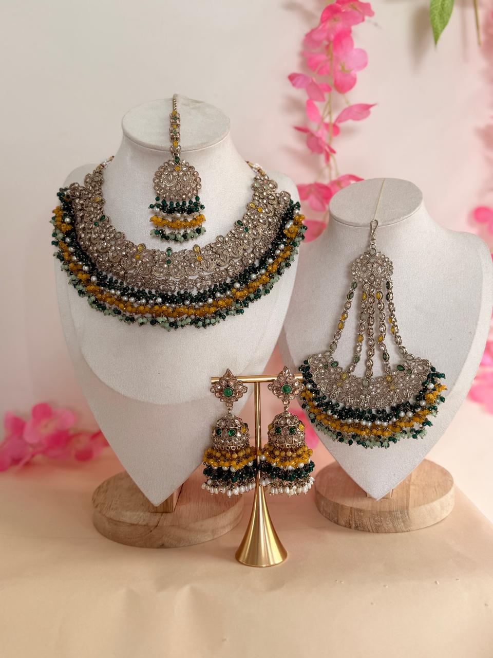 Noor-e-Haldi Reverse AD Pasha Bridal Set
