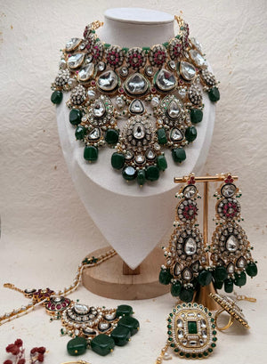 Rajrani Emerald – Kundan Bridal Set