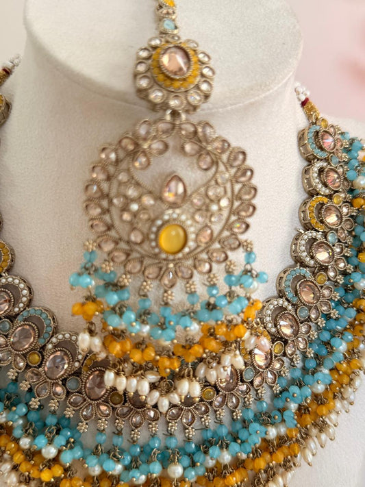 Zohra-e-Noor Pasha Bridal Set