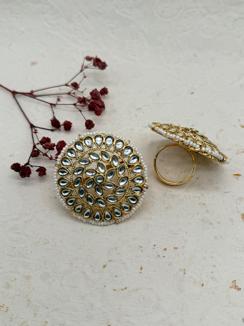 Rajvanshi Emerald Kundan Replica Bridal Set