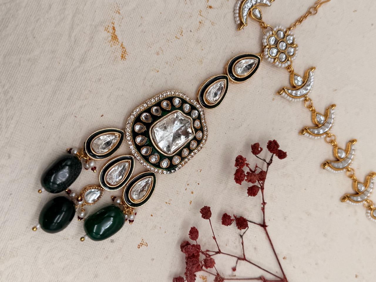 Rajvanshi Emerald Kundan Replica Bridal Set