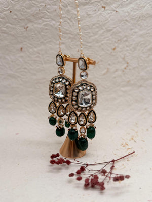 Rajvanshi Emerald Kundan Bridal Set