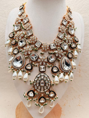 Meenratna – Kundan Bridal Set