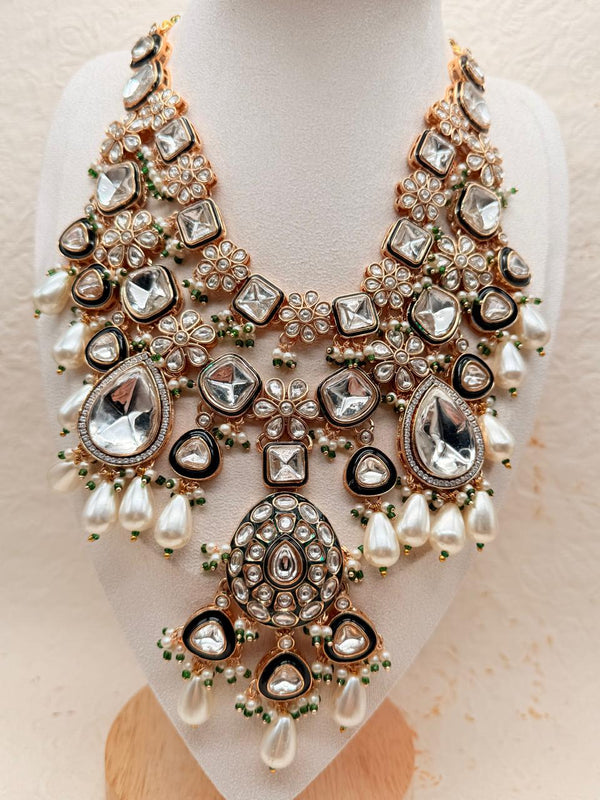 Meenratna – Kundan Bridal Set
