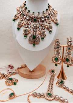 Rajratna Emerald – Kundan Bridal Set