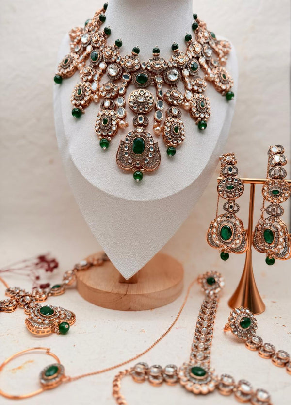 Rajratna Emerald – Kundan Bridal Set