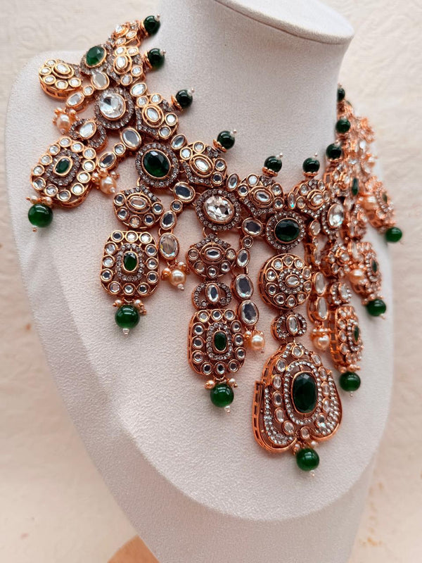 Rajratna Emerald – Kundan Bridal Set