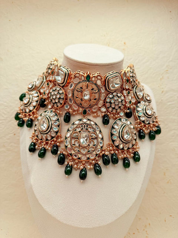Devrajika – Kundan Bridal Set