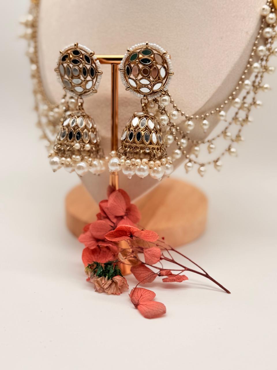 Royal Noor – Kaan Chain Earrings